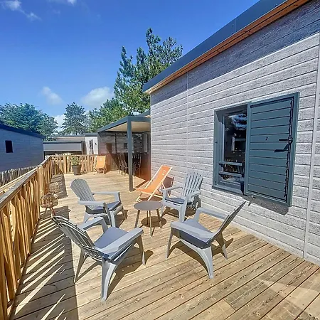 A - 6 Couchages, Piscine Chauffee, Pres De La Et Commerces - Fr-1-361-523