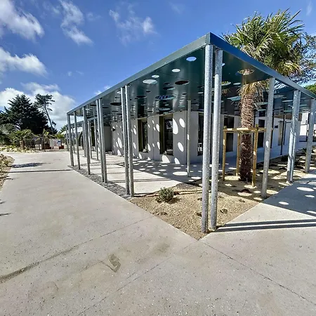 A - 6 Couchages, Piscine Chauffee, Pres De La Et Commerces - Fr-1-361-523 ז'ולוביל-לה-פאן