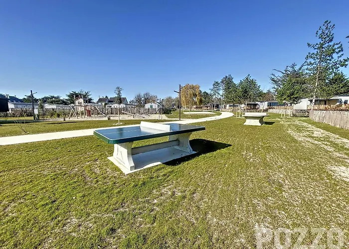 A - 6 Couchages, Piscine Chauffee, Pres De La Et Commerces - Fr-1-361-523